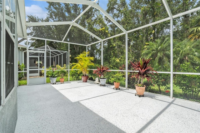 6041 Sandhill Ridge Dr, Lithia, FL 33547 - view of unfurnished sunroom