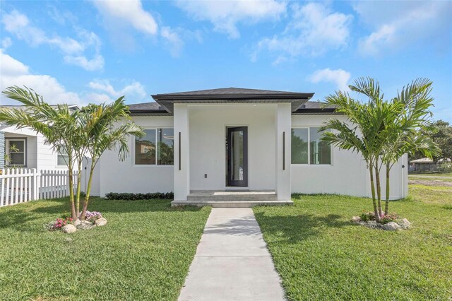 711 42nd Ave S, Saint Petersburg, FL 33705 - photo 1
