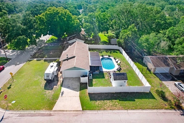 901 Strawberry Ln, Brandon, FL 33511 - view of subject property featuring a forest