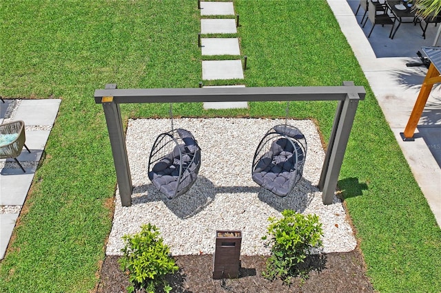 1707 Solon Ave, Dunedin, FL 34698 - exterior view of a fire pit
