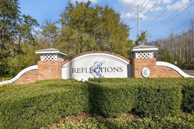 18203 Tivoli Ln, Lutz, FL 33558 - view of community / neighborhood sign