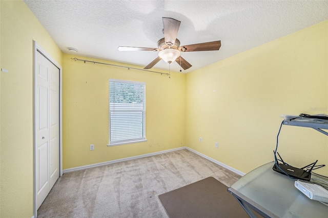 3443 Fyfield Ct, Land O Lakes, FL 34638 - interior space with carpet, a closet, a ceiling fan, and a textured ceiling