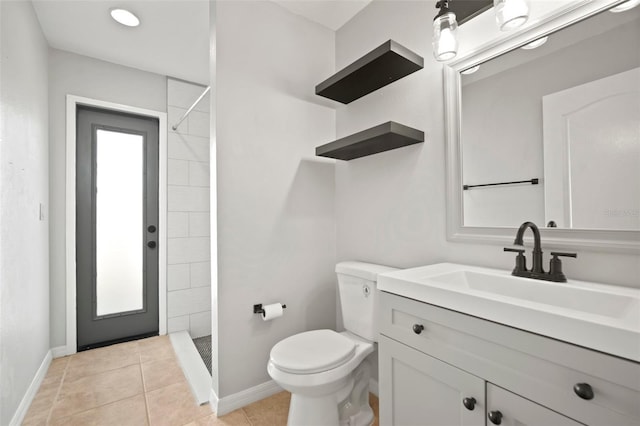 10101 Paddock Oaks Dr, Riverview, FL 33569 - full bathroom with vanity, a tile shower, and tile patterned flooring