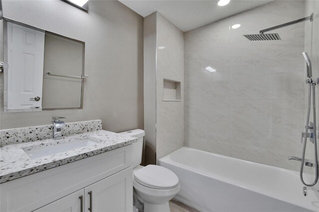 6601 121st Ave Unit I, Largo, FL 33773 - full bath with vanity and shower / bathtub combination