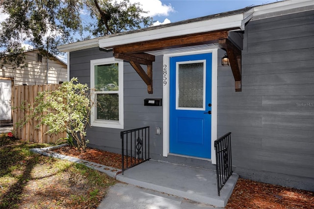2859 38th Ave N, Saint Petersburg, FL 33713 - doorway to property