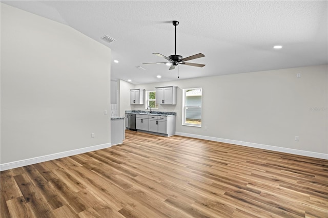 19267 Wildwood Dr, Brooksville, FL 34601 - photo 3