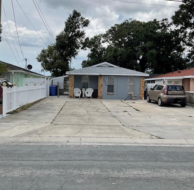 7022 Hubert, Tampa, FL 33614 - photo 1