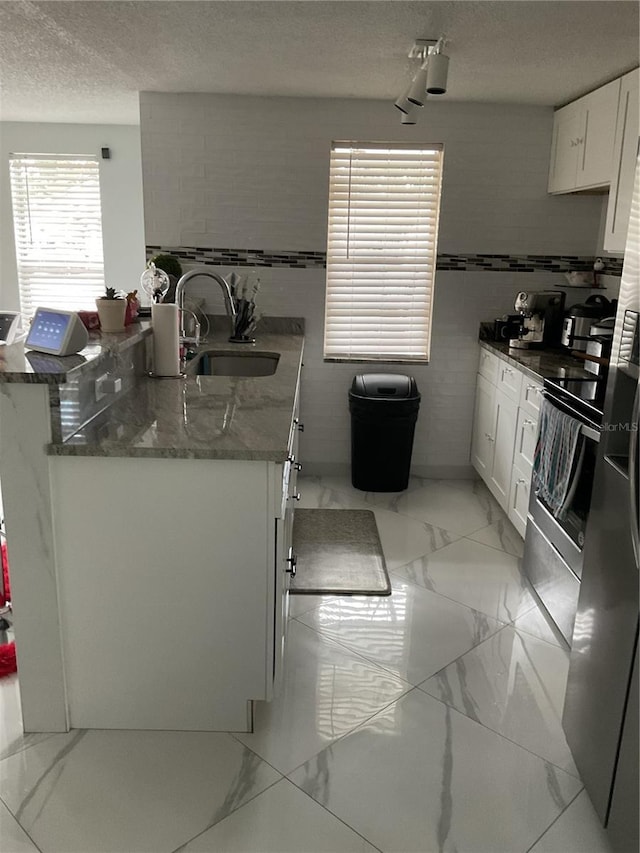 7022 Hubert, Tampa, FL 33614 - photo 10