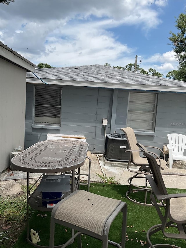 7022 Hubert, Tampa, FL 33614 - photo 49