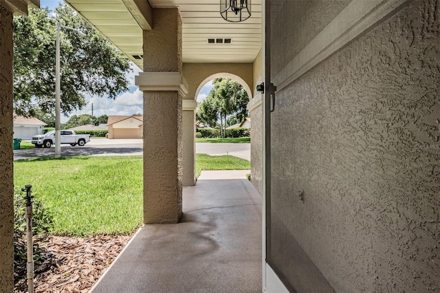 37147 Foxrun Pl, Zephyrhills, FL 33542 - view of patio
