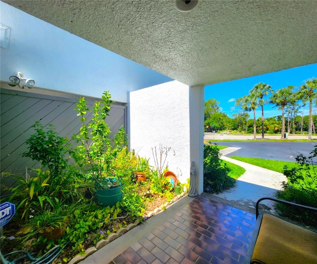 14113 Cypress Cir, Tampa, FL 33618 - photo 5