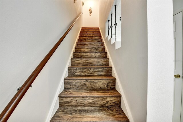 2700 Bayshore Blvd Unit 544, Dunedin, FL 34698 - staircase with wood finished floors
