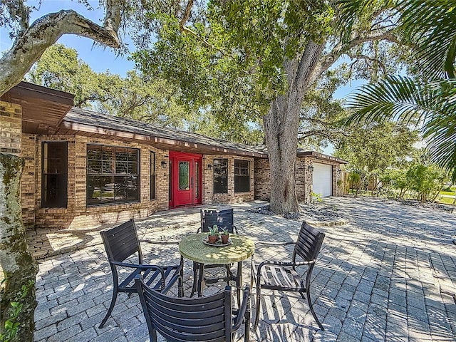 2439 Madrid Ave, Safety Harbor, FL 34695 - photo 3