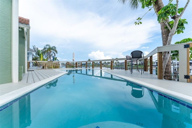 835 Symphony Isles Blvd, Apollo Beach, FL 33572 - view of swimming pool