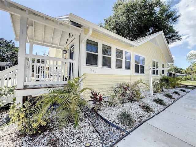1137 Highland St S, Saint Petersburg, FL 33701 - photo 1
