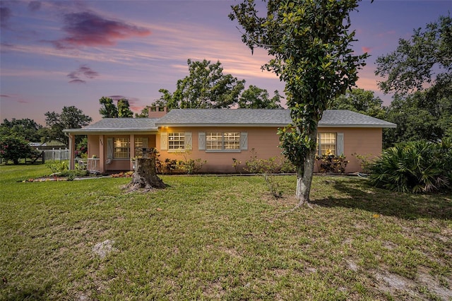 235 Old Welcome Rd, Lithia, FL 33547 - ranch-style home featuring a porch