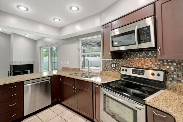 8635 Chadwick Dr, Tampa, FL 33635 - photo 18