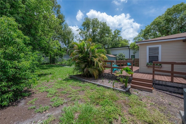 811 W Peninsular St, Tampa, FL 33603 - view of yard featuring a wooden deck