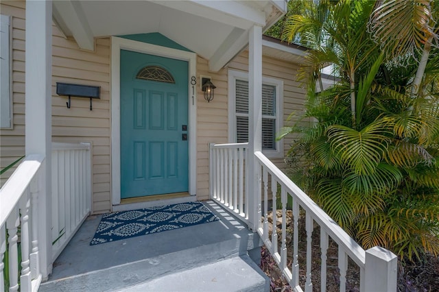 811 W Peninsular St, Tampa, FL 33603 - entrance to property featuring covered porch