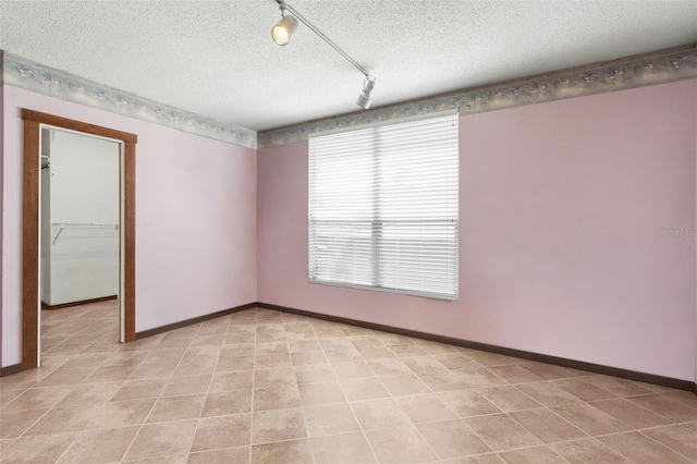 1701 N Tampania Ave, Tampa, FL 33607 - photo 12