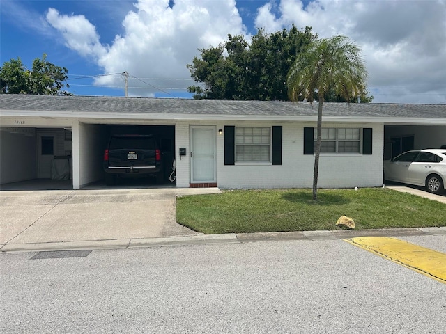 10116 Tulip St N Unit 10116, Pinellas Park, FL 33782 - photo 1