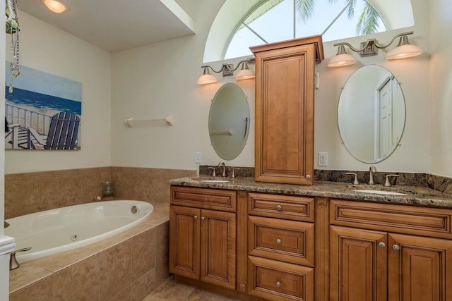 2800 Resnik Cir W, Palm Harbor, FL 34683 - full bathroom with double vanity and a jetted tub