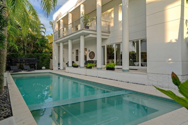 2711 W Trilby Ave, Tampa, FL 33611 - photo 2