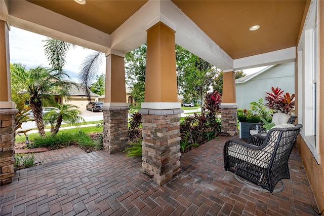 1601 Fox Grape Loop, Lutz, FL 33558 - view of porch