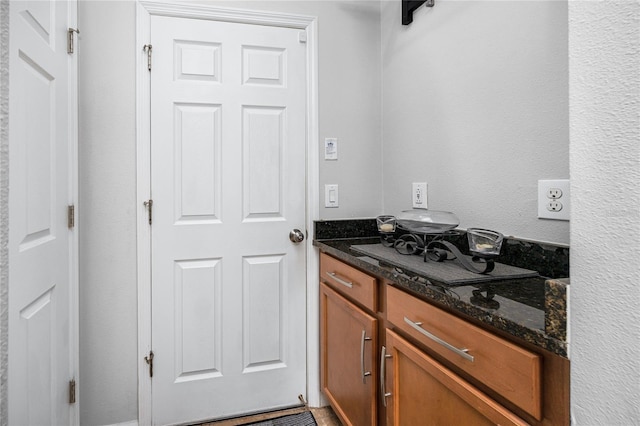 1601 Fox Grape Loop, Lutz, FL 33558 - bathroom featuring vanity