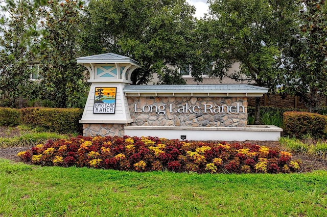 1601 Fox Grape Loop, Lutz, FL 33558 - community sign with a lawn