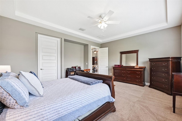 6007 Quartz Lake Way, Lithia, FL 33547 - bedroom with a raised ceiling, light colored carpet, a closet, and a ceiling fan