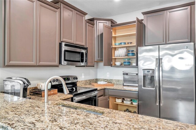 12025 Greengate Dr, Hudson, FL 34669 - photo 17