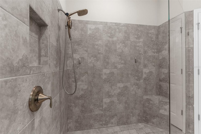 11597 Weaver Hollow Rd, New Port Richey, FL 34654 - full bath with a tile shower