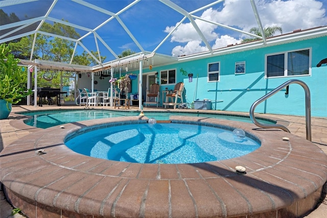 3243 Azalea Dr, Hernando Beach, FL 34607 - view of pool with a patio, a pool with connected hot tub, a lanai, and ceiling fan