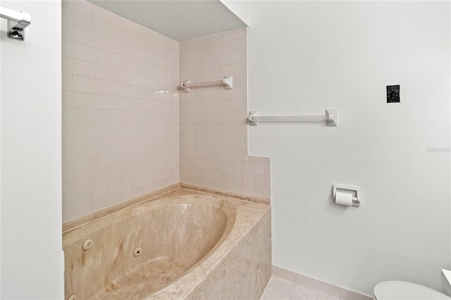 5785 Gardens Dr, Sarasota, FL 34243 - bathroom with toilet