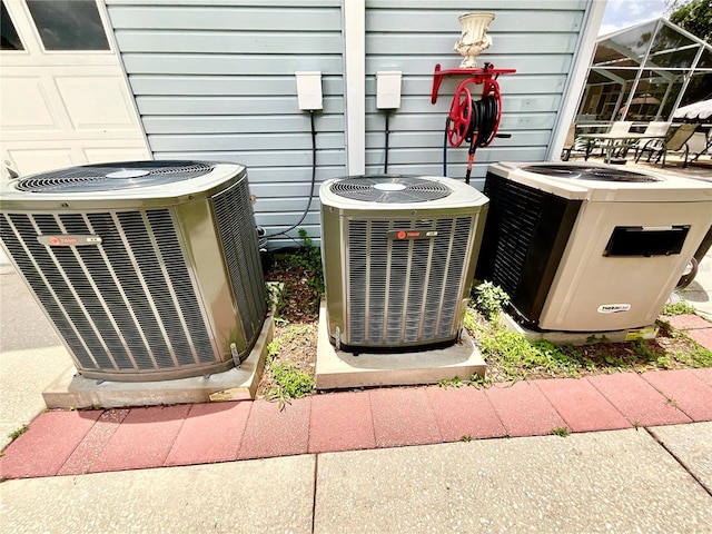 8834 Whispering Oaks Trl, New Port Richey, FL 34654 - exterior view of a cooling unit