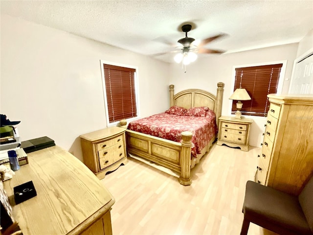 8834 Whispering Oaks Trl, New Port Richey, FL 34654 - photo 28