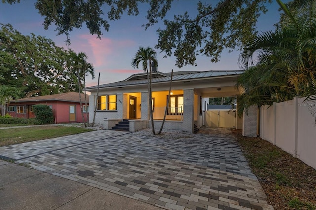 1650 22nd Ave N, Saint Petersburg, FL 33713 - photo 2