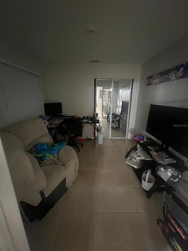 1421 Mohrlake Dr, Brandon, FL 33511 - tiled living room featuring an office area