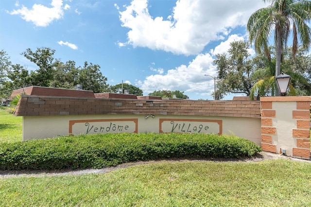 7000 Lafayette N, Pinellas Park, FL 33781 - community sign featuring a lawn