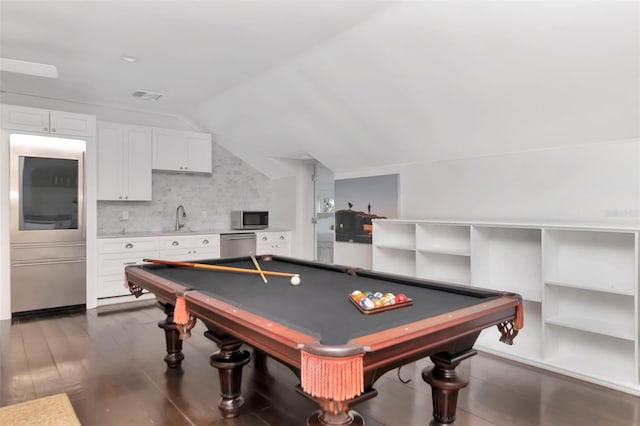 6220 Bayshore Blvd, Tampa, FL 33611 - playroom featuring billiards table, vaulted ceiling, and dark wood-style floors
