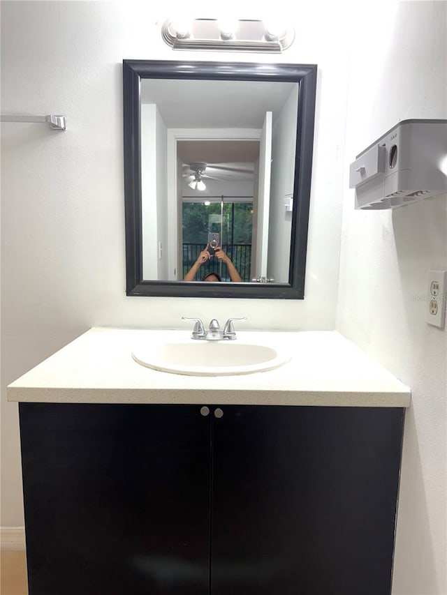 4207 Winding Moss Trl Unit 201, Tampa, FL 33613 - bathroom with vanity