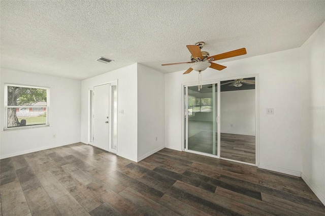 4570 Essex Ln, Spring Hill, FL 34606 - photo 6