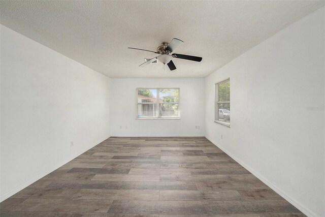 4570 Essex Ln, Spring Hill, FL 34606 - photo 15