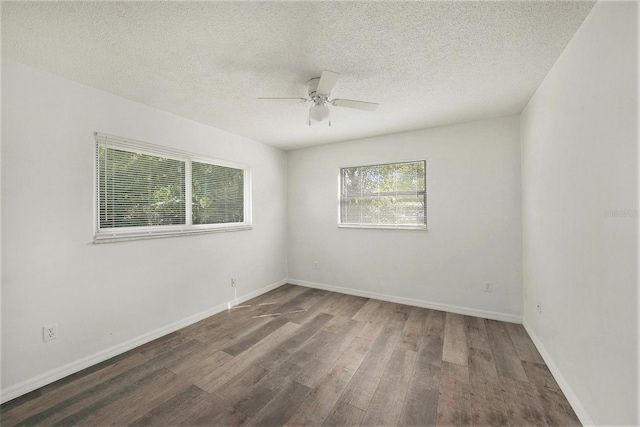 4570 Essex Ln, Spring Hill, FL 34606 - photo 17
