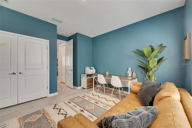 10399 Boyette Brook St, Riverview, FL 33569 - living room featuring wood finished floors and an office area