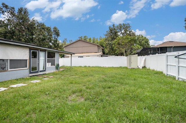 15906 Country Farm Pl, Tampa, FL 33624 - view of yard