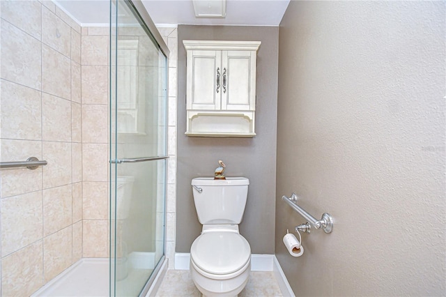 340 Pinellas Bayway S Unit 304, Saint Petersburg, FL 33715 - full bath with toilet and tiled shower