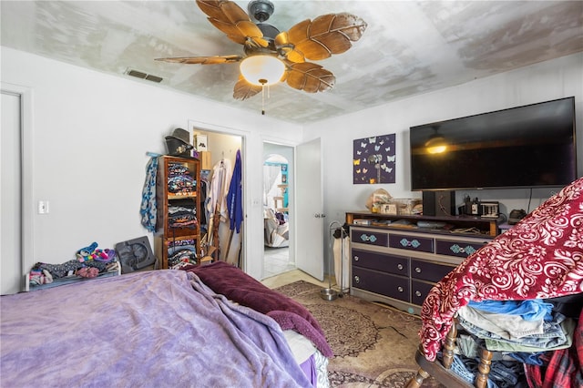 7018 Arbor View Ln, New Port Richey, FL 34653 - bedroom featuring ceiling fan