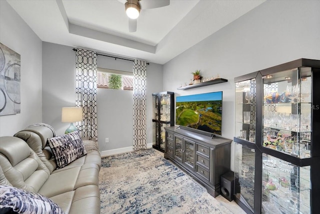 10450 Highland Park Pl, Palmetto, FL 34221 - living area with ceiling fan and baseboards